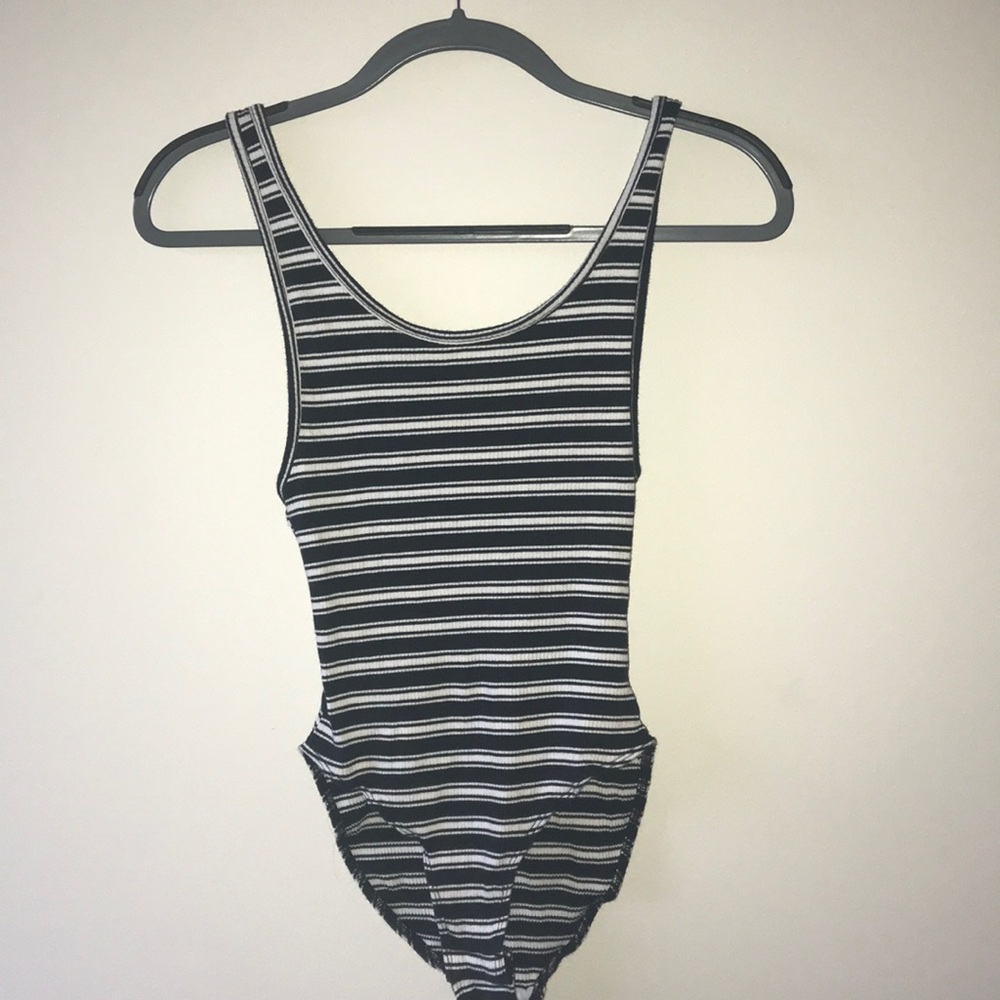 STRIPED URBAN BODYSUIT
